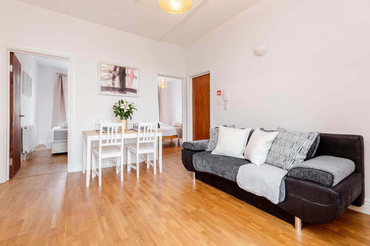 לונדון Welcomestay Clapham Junction 2 Bedroom Apartment מראה חיצוני תמונה