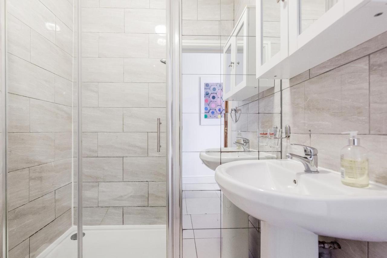 לונדון Welcomestay Clapham Junction 2 Bedroom Apartment מראה חיצוני תמונה